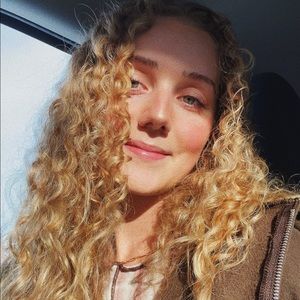 Meet your Posher, Haley